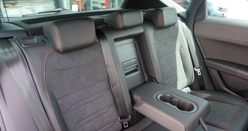 Seat Ateca cena 159500 przebieg: 5, rok produkcji 2024 z Bydgoszcz małe 704